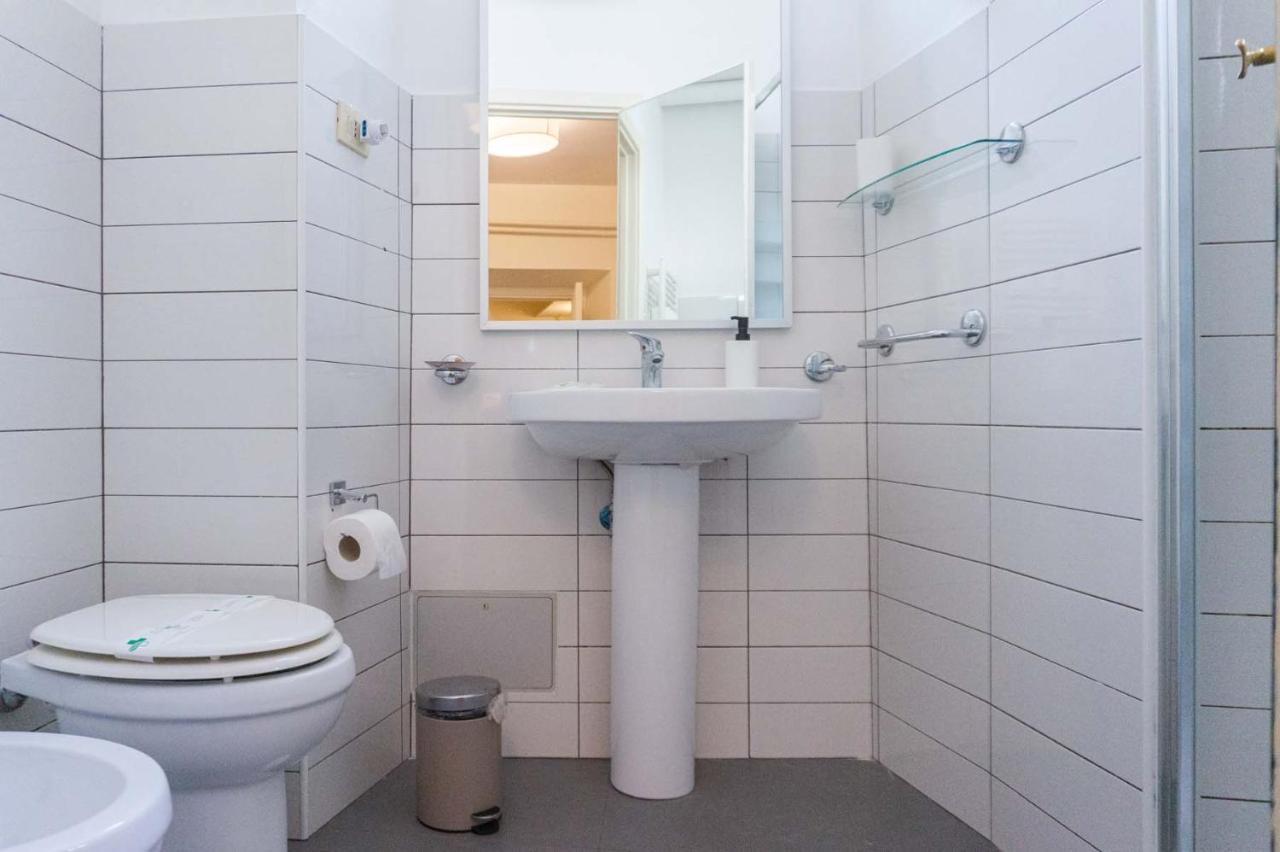 Piazza Navona Charming Apartment ローマ エクステリア 写真